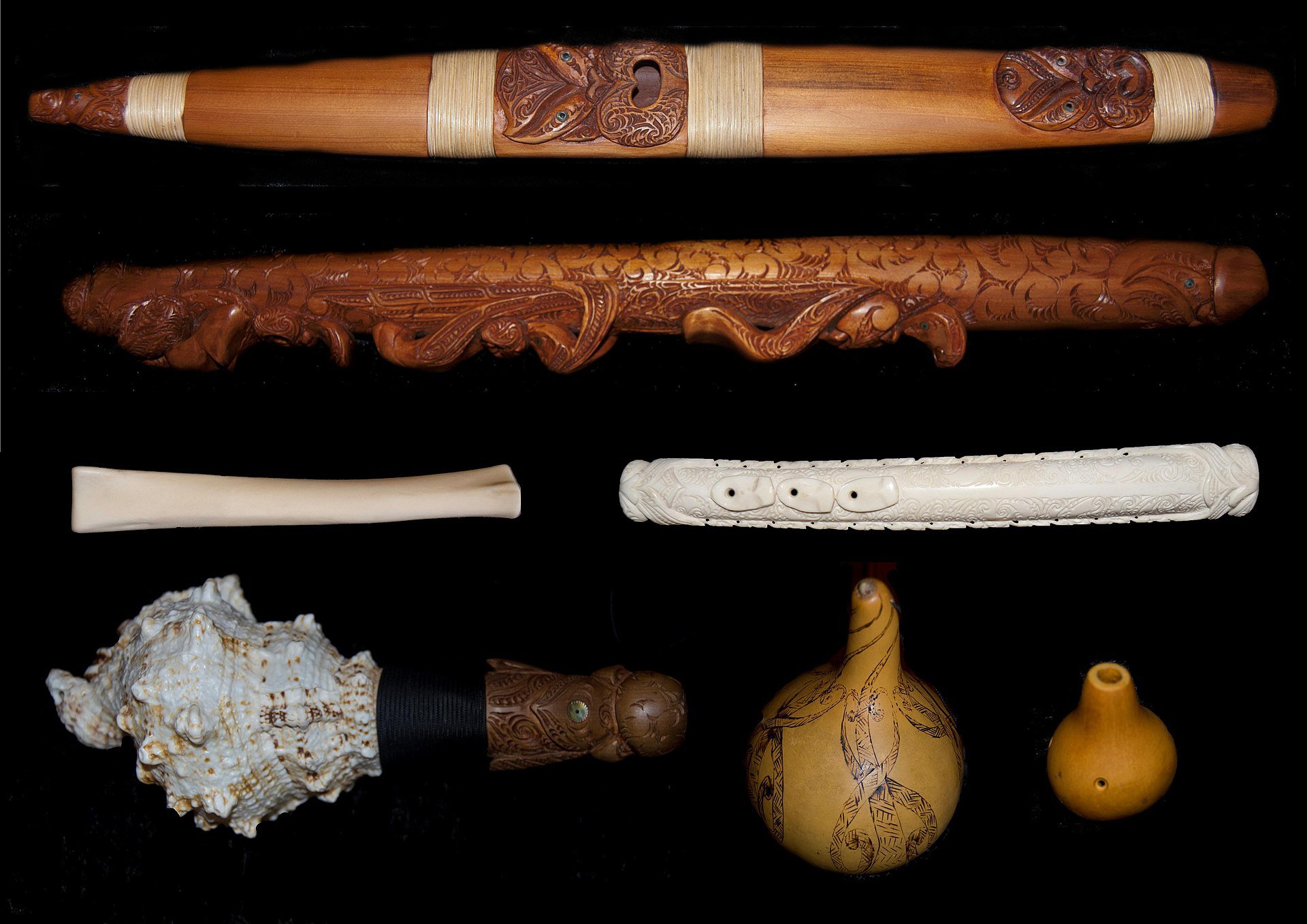 A_selection_of_Taonga_pūoro_from_the_collection_of_Horomona_Horo.jpg